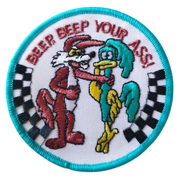 A-226【 アイロンワッペン 】 刺繍ワッペン アップリケ リメイク ロードランナー コヨーテ ワッペン パッチ wappen