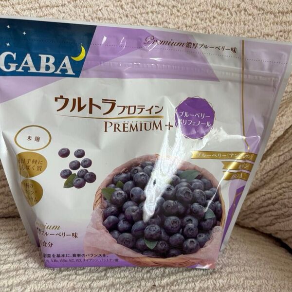 カーブス ウルトラプロテイン premium+ 濃厚ブルーベリー味GABA 米麹 プロテイン ダイエット たんぱく質