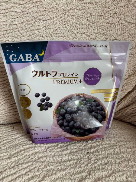 カーブス ウルトラプロテイン premium+ 濃厚ブルーベリー味GABA 米麹 プロテイン ダイエット たんぱく質