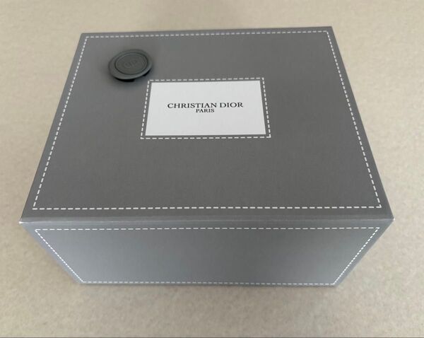 Christian Dior◆空箱◆ギフトボックス◆グレー◆20cm×23cm×11cm