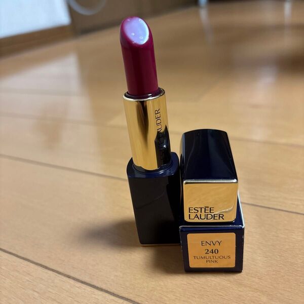 エスティローダー ピュアカラーエンヴィリップスティック 240 チュマルトアスピンク 3.5g (口...