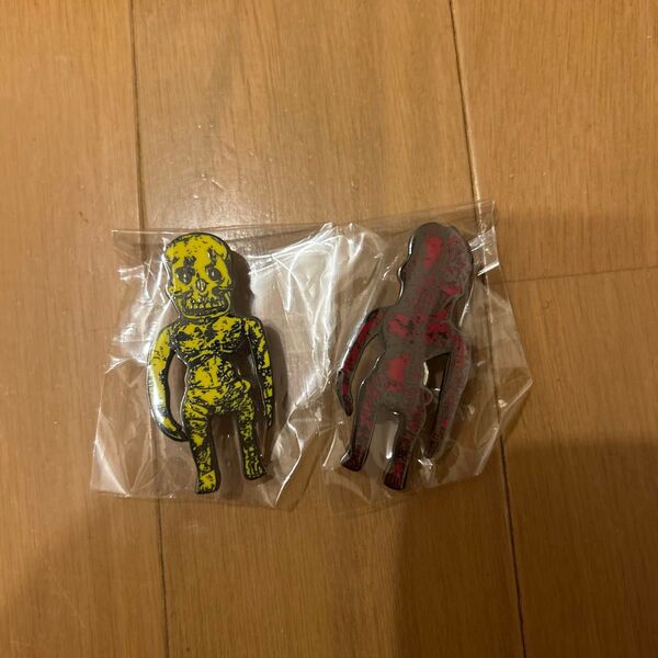 BLOOD GUTS TOYS IZUMONSTER ピンズ set
