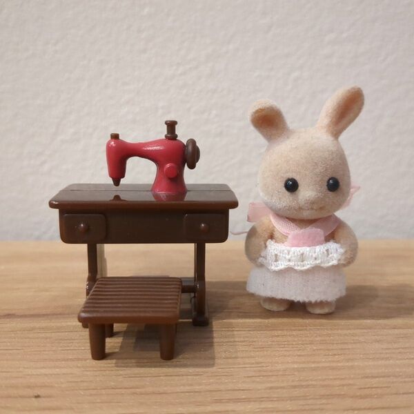 希少 シルバニアファミリー 赤ちゃん仕立て屋さん 1996年