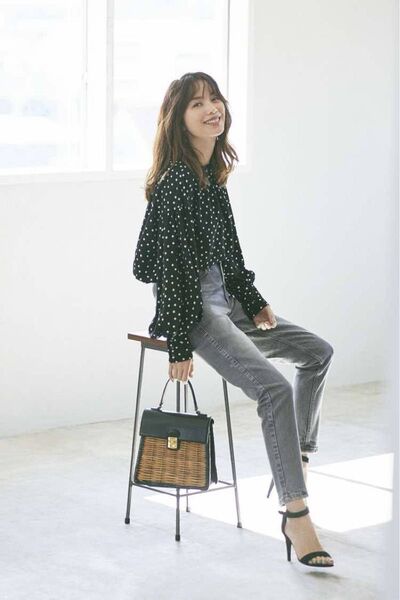 upper hights / STELLAハイライズデニム 蛯原友里さん着用