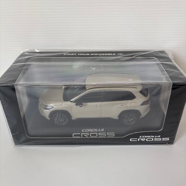 トヨタ 新型カローラクロス ミニカー カラーサンプル クリアベージュメタリック【新品未開封】