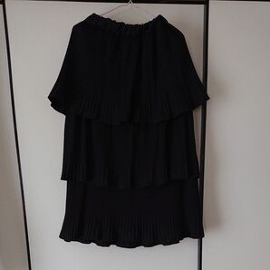 ブラック 黒 スカート