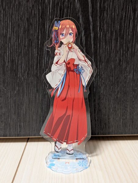 五等分の花嫁巫女中野三玖アクリルスタンド