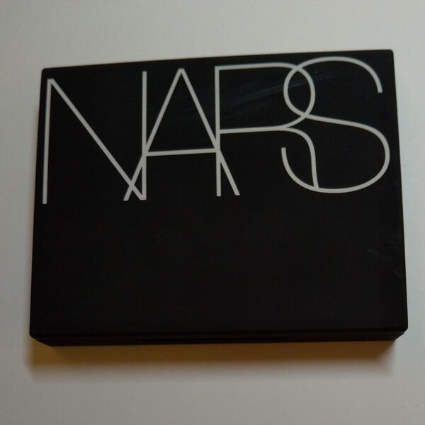 NARS アイシャドウパレット ブラック系