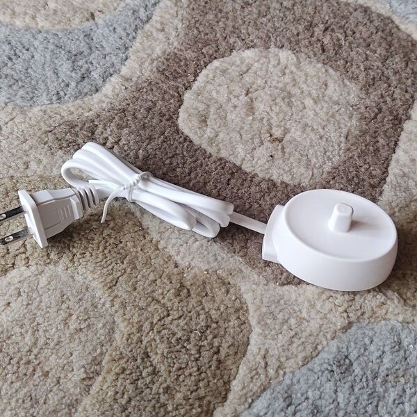 ■ブラウン BRAUN 充電器 Type-3757 コード付き 充電器 オーラルB プラス●コード付充電器:AC100〜110V