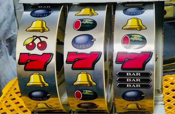 【4号機 IGT モンテカルロ パチスロ実機 分割発送②】※リールや基板