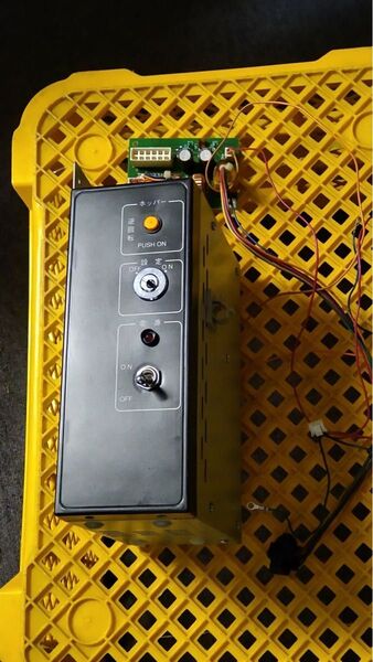 【山佐 実機用 電源BOX】※4号機 パチスロ スロット ネオプラネット