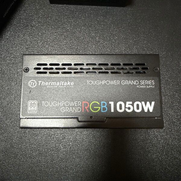 Thermaltake TOUGHPOWER GRAND RGB 1050W 電源ユニット