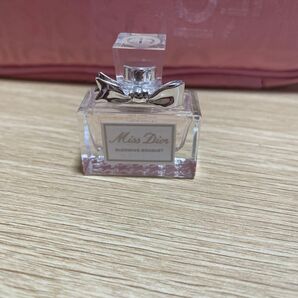 mak様専用 Dior ミスディオール ブルーミングブーケ 5ml EDT ミニ香水 ミラー