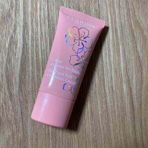 クラランス ハンド&ネイル トリートメント クリーム 30ml