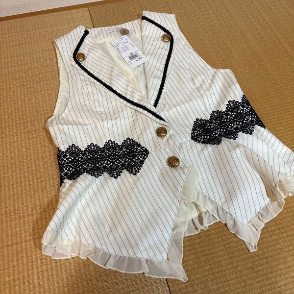新品 タグ付き アクシーズファム ベスト M