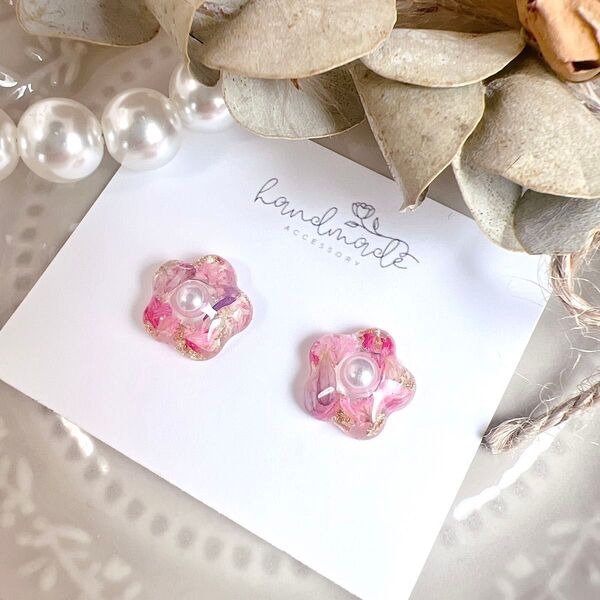 No.1091 ハンドメイド ドライフラワー ピンク お花 パール レジン ピアス イヤリング