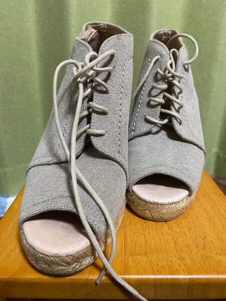 【美品】diesel ディーゼル オープントゥ ウェッジソール サンダル ベージュ 37 23.5〜24cm