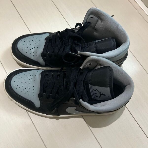 Nike Women's Air Jordan 1 Mid "Shadow"