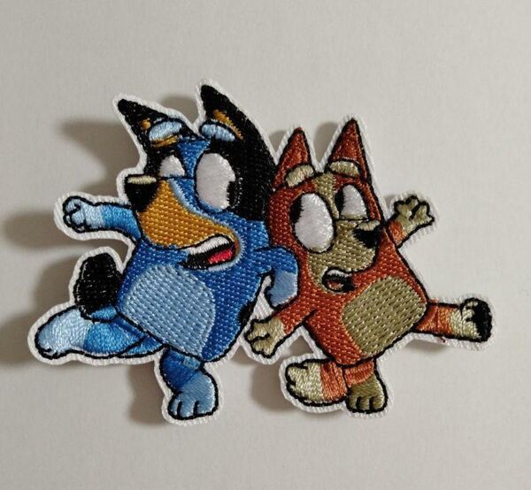 ブルーイ ビンゴ アイロンワッペン 刺繍 bluey bingo
