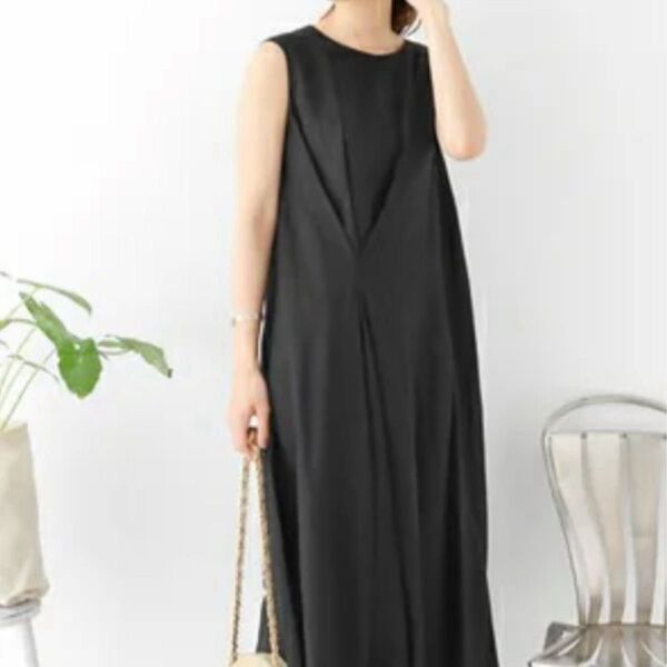URBAN RESEARCH DOORSリネンノースリーブタックロングワンピース