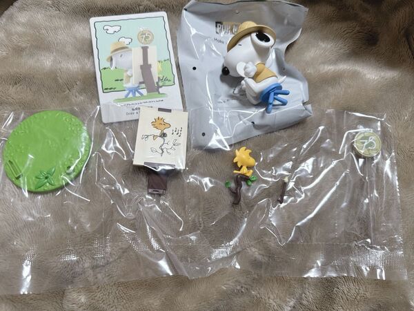 POP MART スヌーピー ウッドストック ポップマート PEANUTS