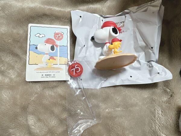POP MART スヌーピー ウッドストック ポップマート PEANUTS