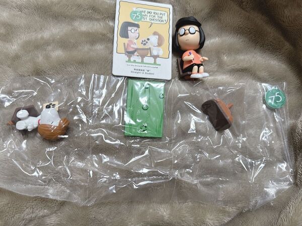 POP MART スヌーピー マーシー ポップマート PEANUTS
