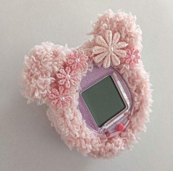 たまごっちスマート・ユニカバー ふわふわピンクくまちゃん お花