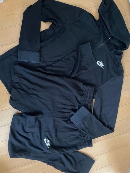 NIKE セットアップ ブラック 上下セットLサイズ155