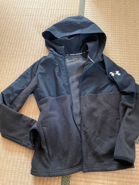 UNDER ARMOUR スポーツジャケット パーカー 黒×グレーYLG150