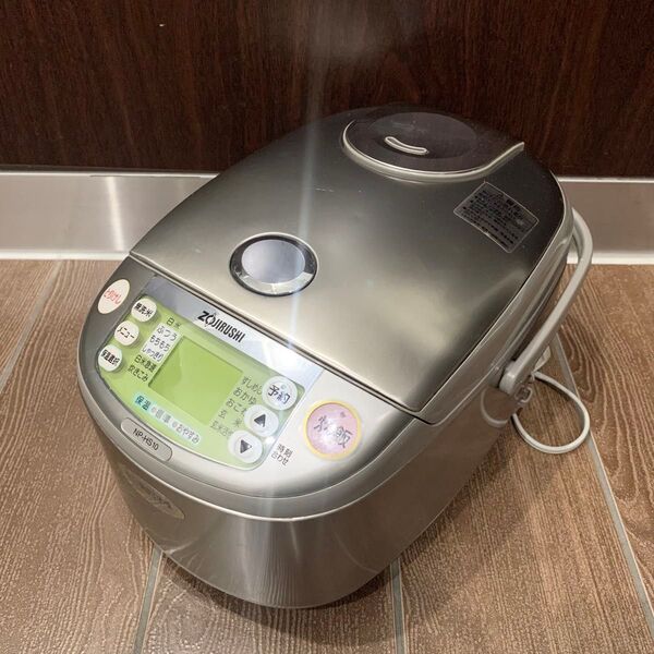【本日限定価格】象印 炊飯器 5.5合 真空 内釜 圧力 IH 炊飯ジャー「極め炊き」NP-HS10
