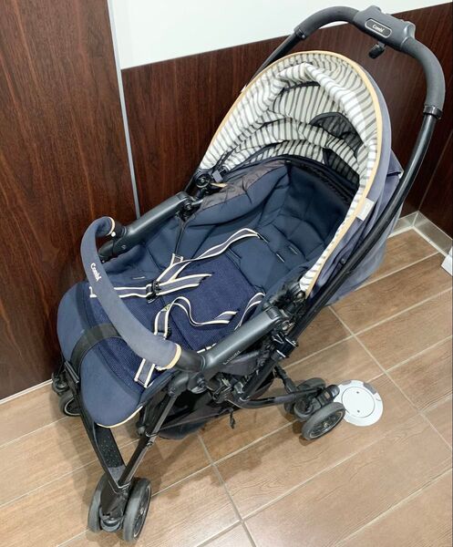 【本日限定価格】combi コンビ fugebaby メチャカル オート4キャス ネイビー 両対面 A型 ベビーカー バギー