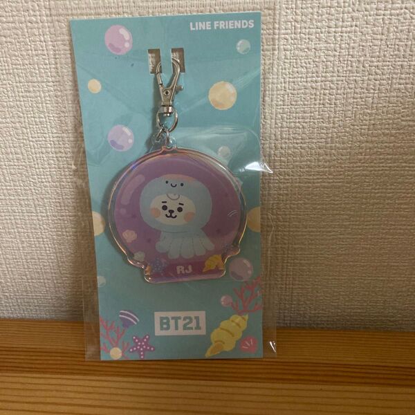 BT21*アクリルキーチェン RJ