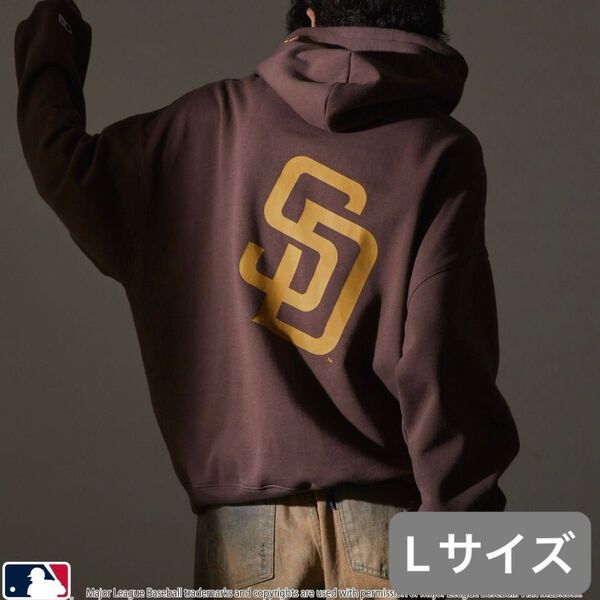 【別注】 MLB公式 サンディエゴ・パドレス 裏起毛バックロゴ フーディー スウェットパーカー トップス Lサイズ