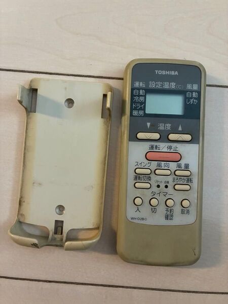 TOSHIBA エアコン リモコン WH-D2B