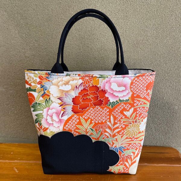 留袖リメイクバッグ 花柄 ハンドメイド トートバッグ