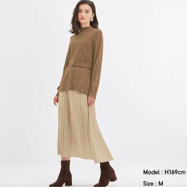 GU ジーユー★ツヤ感シャイニー光沢サテン マキシ丈ロング Aライン フレア プリーツスカート キャメルブラウン茶系ウエストゴムM