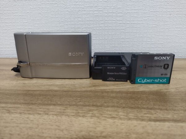 デジカメ サイバーショット DSC-T50 シルバー 付属品完備