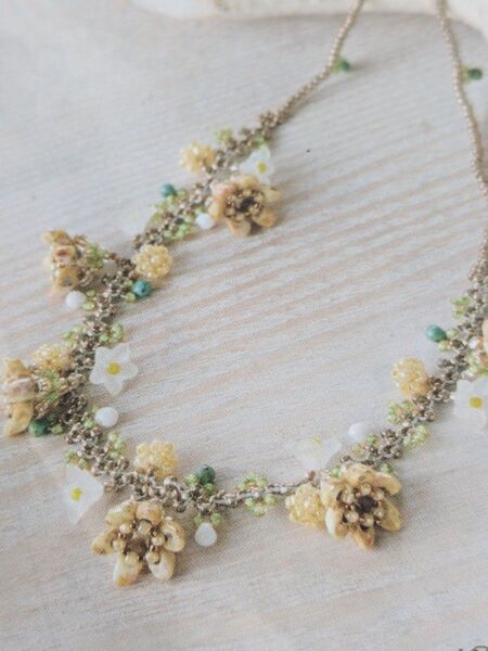 アクセサリー作成キット ビーズステッチ ボタニカルネックレス 手芸 生協 クチュリエ フェリシモ 安藤潤子 BOTANICAL