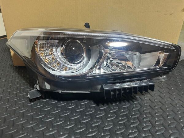 日産 Y51/HY51 フーガ 後期 LED ヘッドライト 右側 KOITO 100-23645 右ヘッドランプ