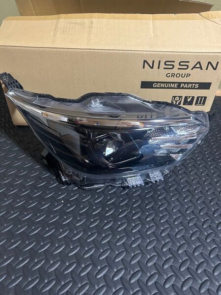 日産 デイズ 後期 B43W B46W 右ライト LED KOITO 100-237AF DAYZ ヘッドライト ヘッドランプ