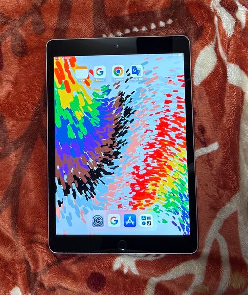 美品Apple iPad シルバー第9世代 本体64GB 箱付き保護フィルム,保護カバー付き