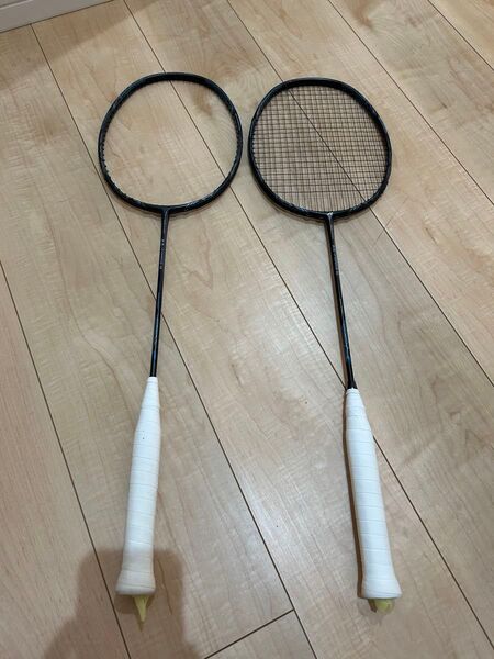 ヨネックス ボルトリックZフォース2 4UG5 2本セット