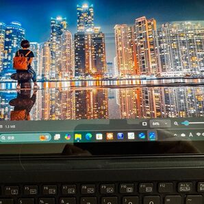新同/富士通 FMV LOOX 75/G /超高画質 有機EL/超軽599g/Core i5-1230U/サクサク動く/33時間動