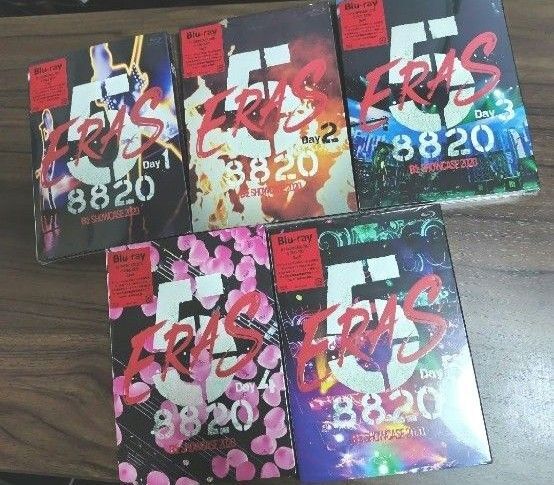 B'z SHOWCASE 2020-5ERAS 8820- Day1~5 blu-rayブルーレイ 5枚セット ほぼ新品