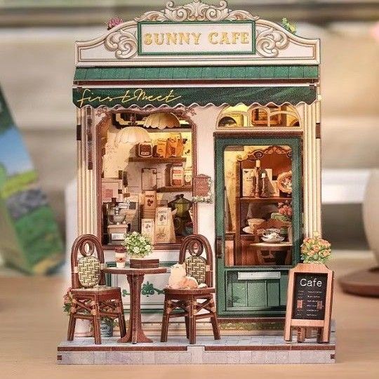 ドールハウス完成品オーダー。ブックエンドサニーカフェ
