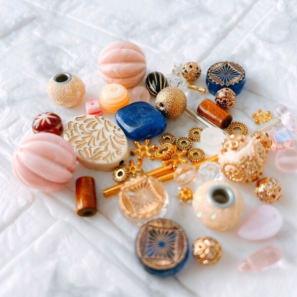 ビーズ詰め合わせ まとめ売り ハンドメイド アクセサリーパーツ