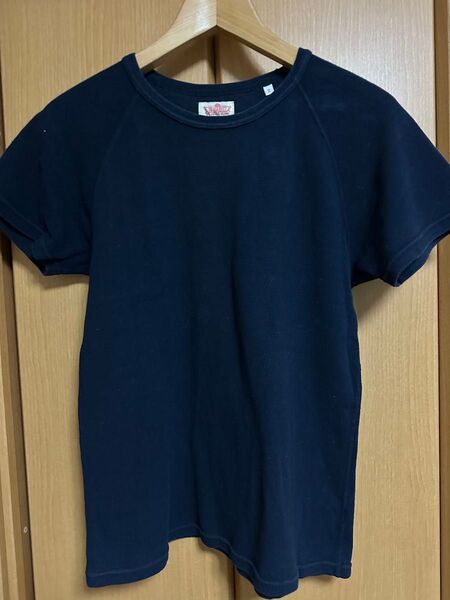ハリウッドランチマーケットストレッチフライス Tシャツ