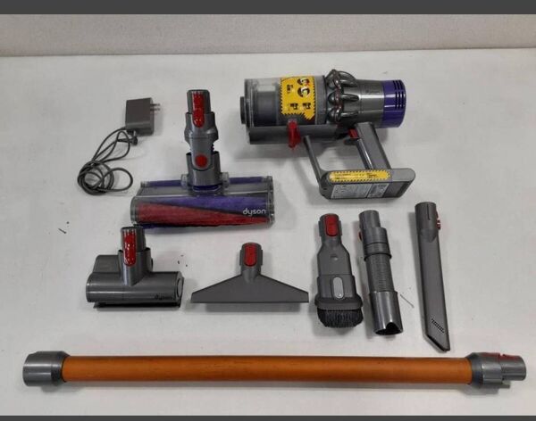 動作確認済み Dyson sv12 スティッククリーナー 各種アタッチメント付き 424