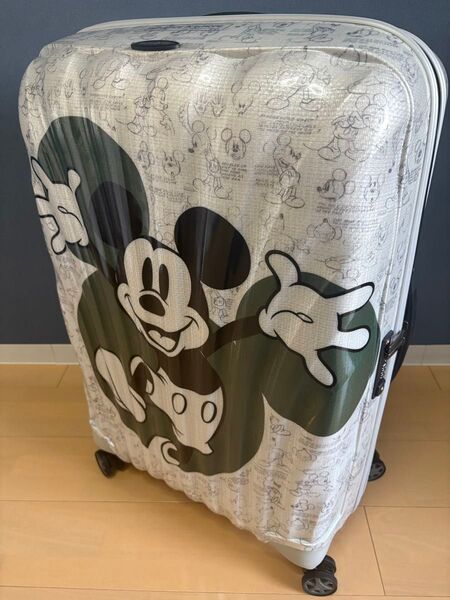 未使用 サムソナイト シーライト スピナー75 ミッキー ディズニー samsonite スーツケース TSAロック